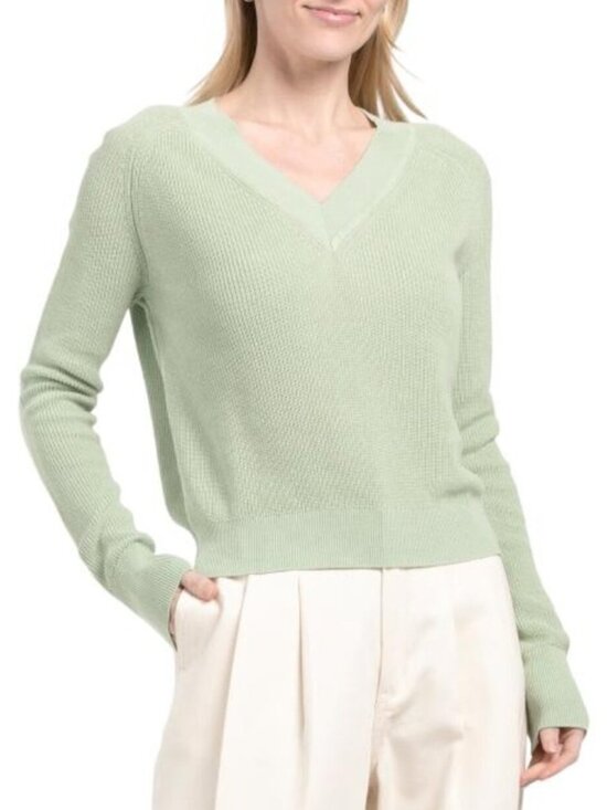 Elie Tahari Sweaters - ELIE TAHARI Linen Blend Extended Shoulder V-neck Sweater
